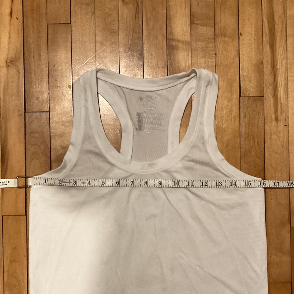GAIAM Tank Top - Picture 6 of 8